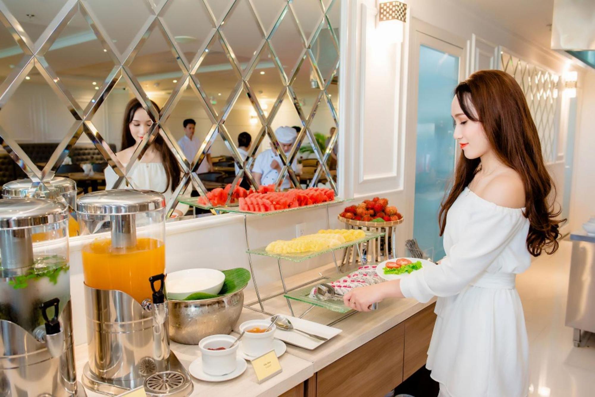 Bantique Hotel Da Nang Buitenkant foto